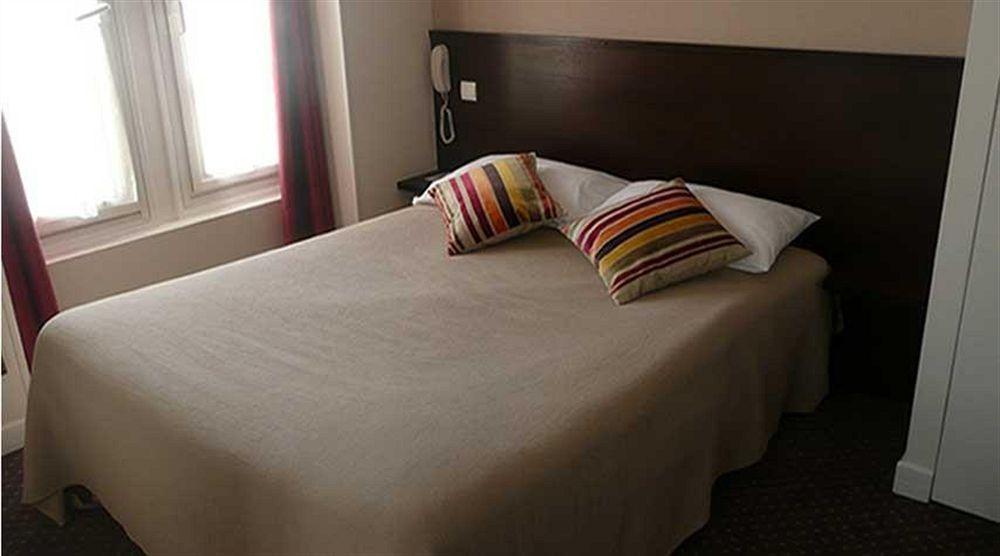 Alfred Hotels Les Halles Біарріц Екстер'єр фото